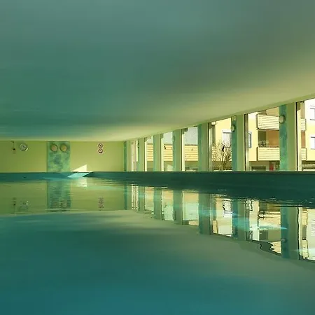Kaspar Haus Kmb Seeblick Appartement Am Ossiacher See Mit Direktem Seezugang, Hallenbad Apartment